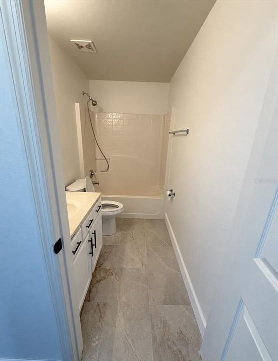 В аренду: $2,495 (3 спален, 2 ванн, 1652 Квадратных фут)