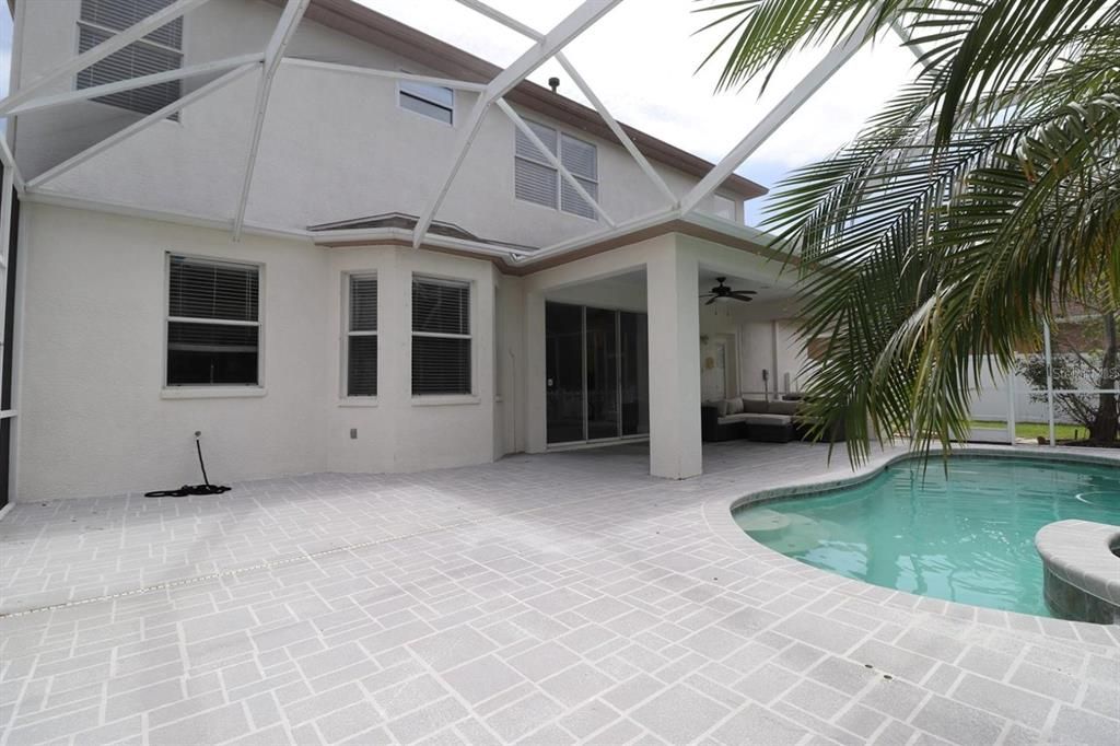 En Venta: $625,000 (4 camas, 3 baños, 2873 Pies cuadrados)