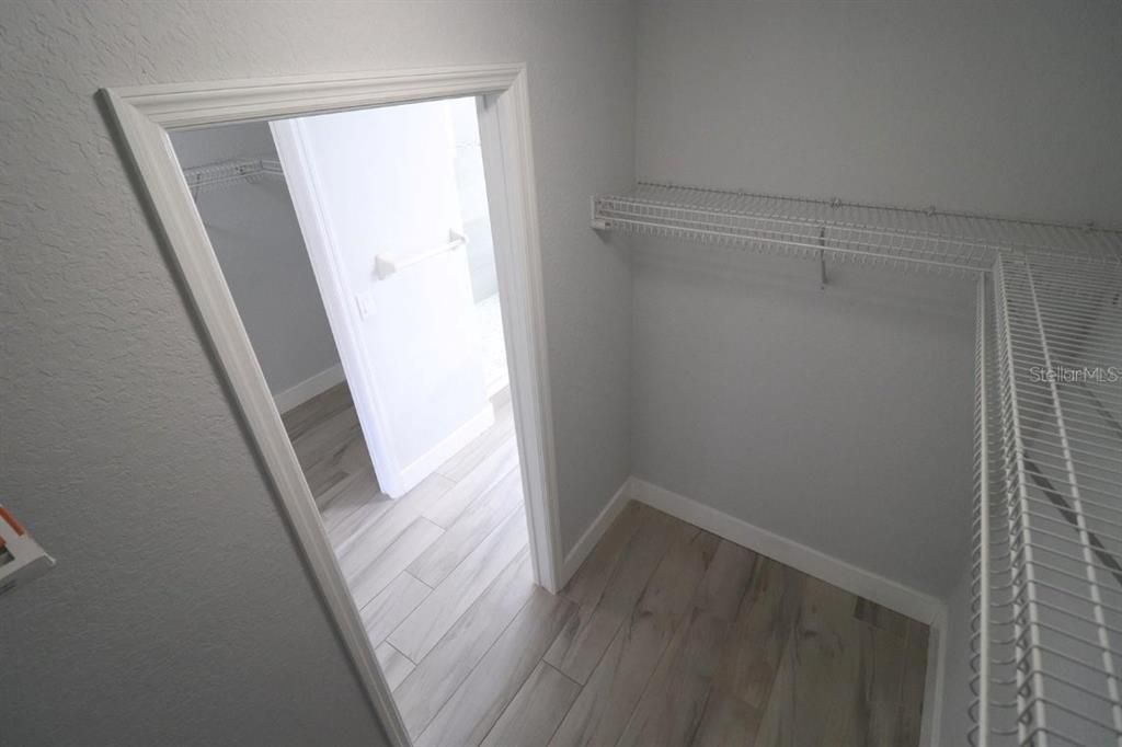 En Venta: $625,000 (4 camas, 3 baños, 2873 Pies cuadrados)