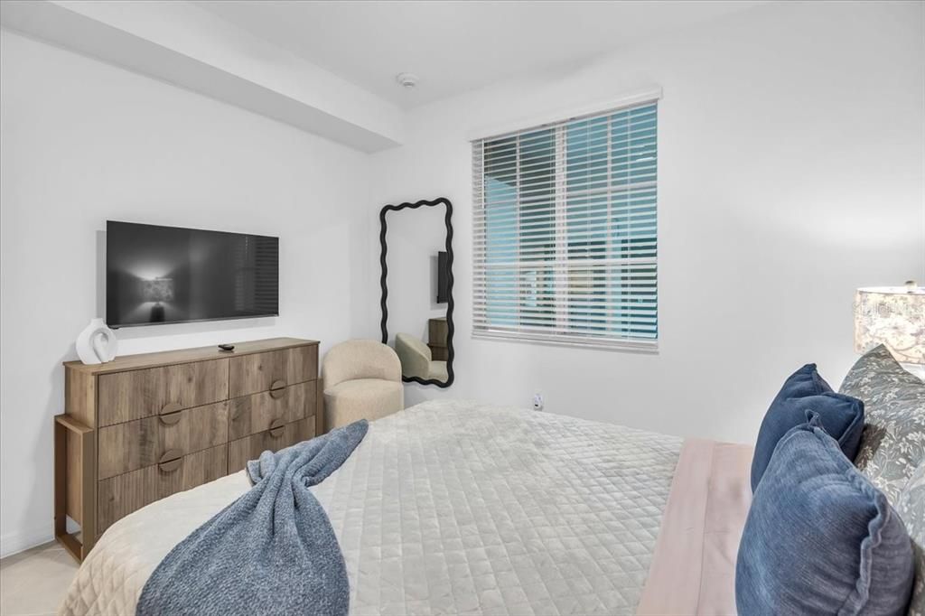 For Rent: $2,500 (2 beds, 2 baths, 1120 Square Feet)