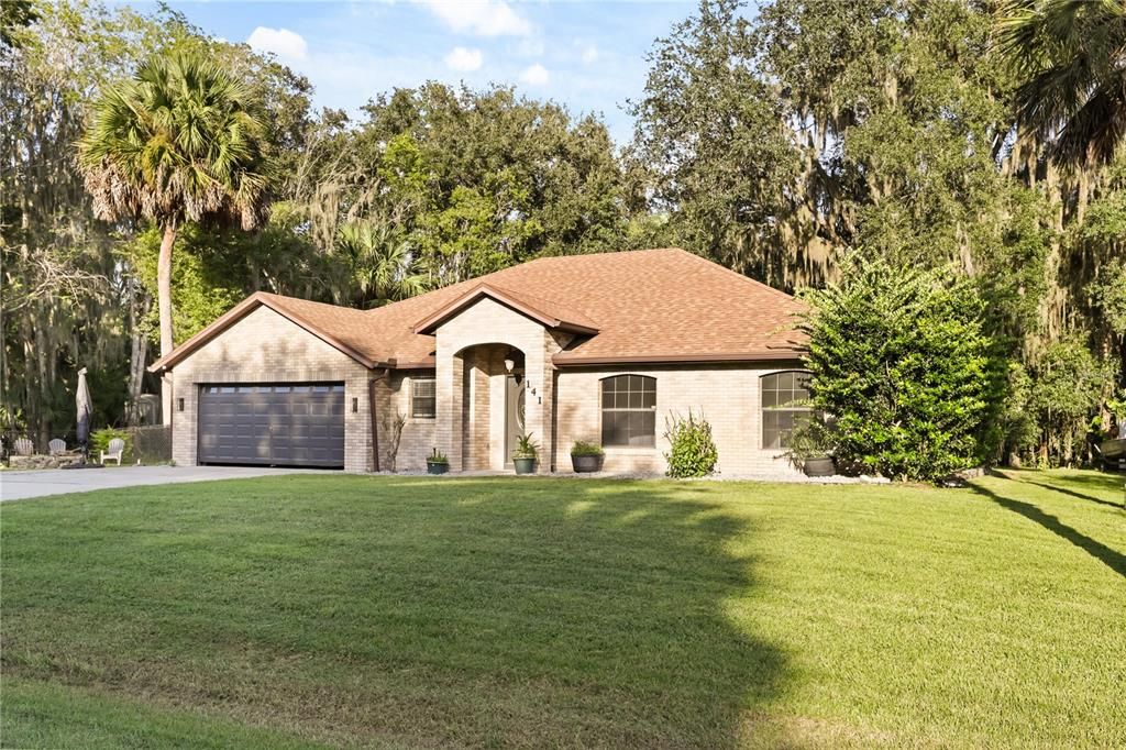 For Sale: $415,000 (3 beds, 2 baths, 1883 Square Feet)