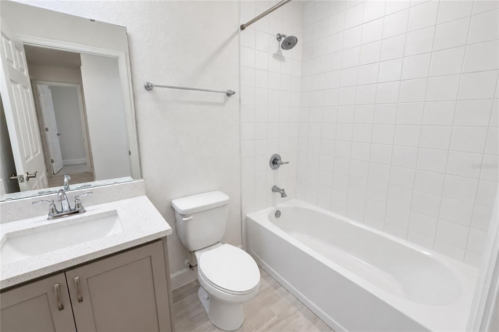 For Sale: $320,000 (3 beds, 2 baths, 1347 Square Feet)