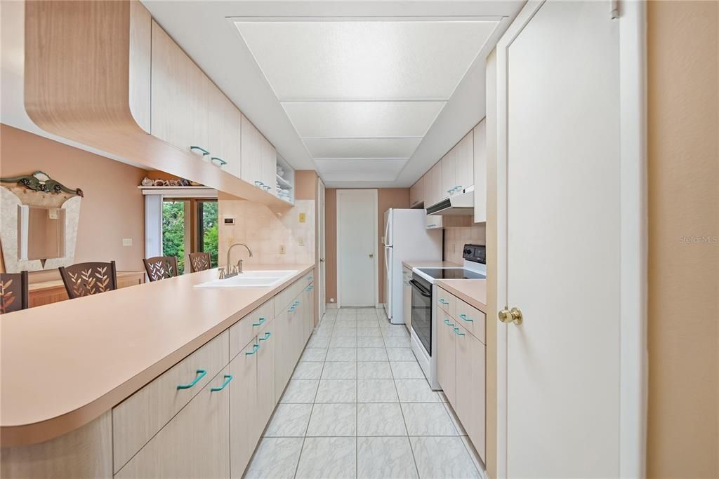 En Venta: $425,000 (3 camas, 2 baños, 1766 Pies cuadrados)