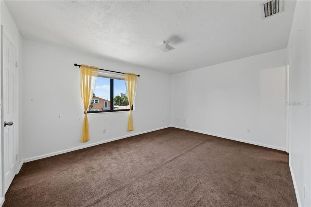 En Venta: $1,550,000 (8 camas, 0 baños, 4864 Pies cuadrados)