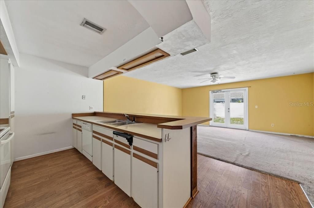 En Venta: $1,550,000 (8 camas, 0 baños, 4864 Pies cuadrados)
