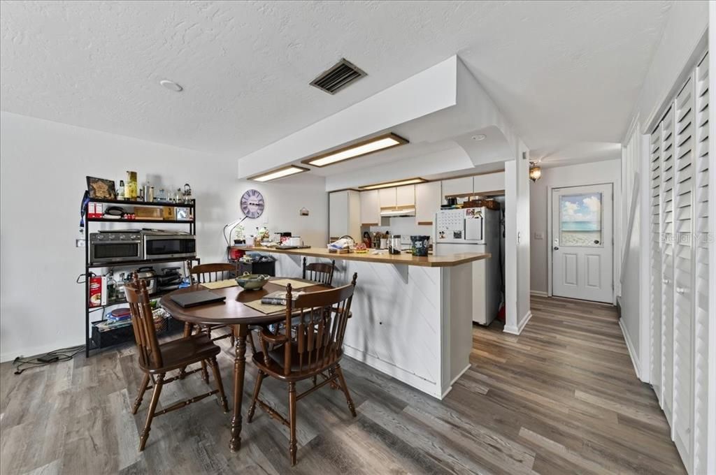 En Venta: $1,550,000 (8 camas, 0 baños, 4864 Pies cuadrados)