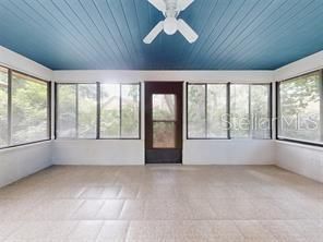 For Rent: $1,950 (3 beds, 2 baths, 1116 Square Feet)