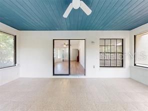 For Rent: $1,950 (3 beds, 2 baths, 1116 Square Feet)