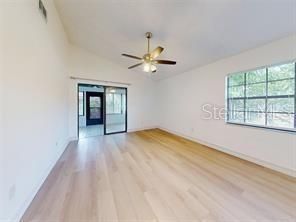 For Rent: $1,950 (3 beds, 2 baths, 1116 Square Feet)