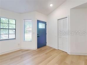 For Rent: $1,950 (3 beds, 2 baths, 1116 Square Feet)