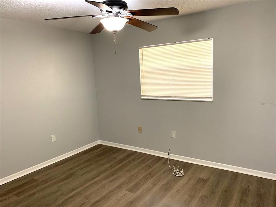 For Sale: $489,000 (6 beds, 0 baths, 2100 Square Feet)