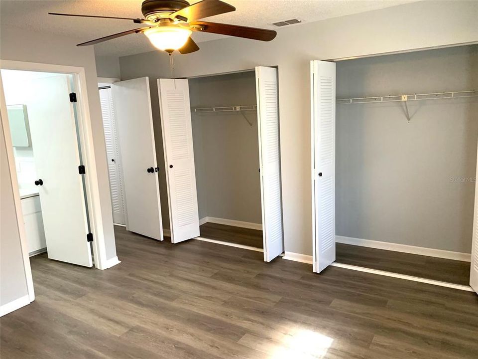 For Sale: $489,000 (6 beds, 0 baths, 2100 Square Feet)