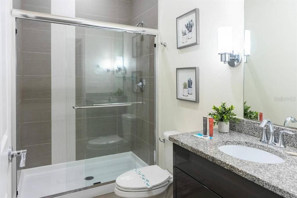 For Rent: $2,500 (3 beds, 2 baths, 1512 Square Feet)