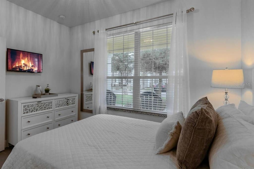 For Rent: $2,500 (3 beds, 2 baths, 1512 Square Feet)