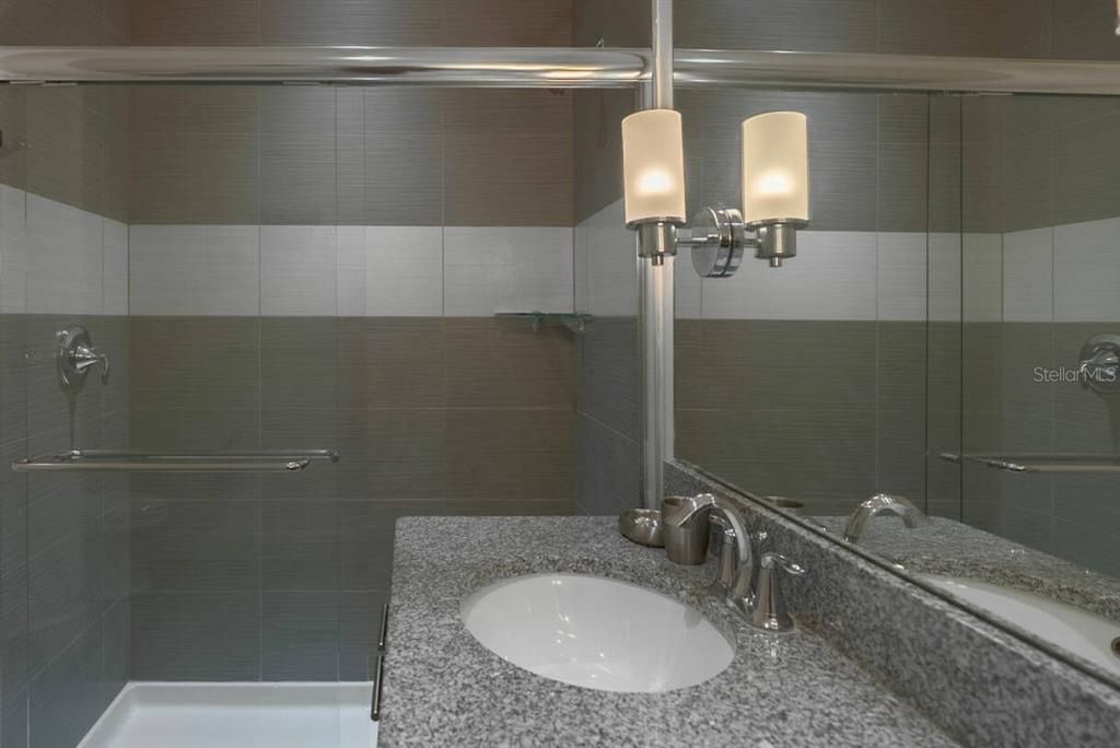 For Rent: $2,500 (3 beds, 2 baths, 1512 Square Feet)