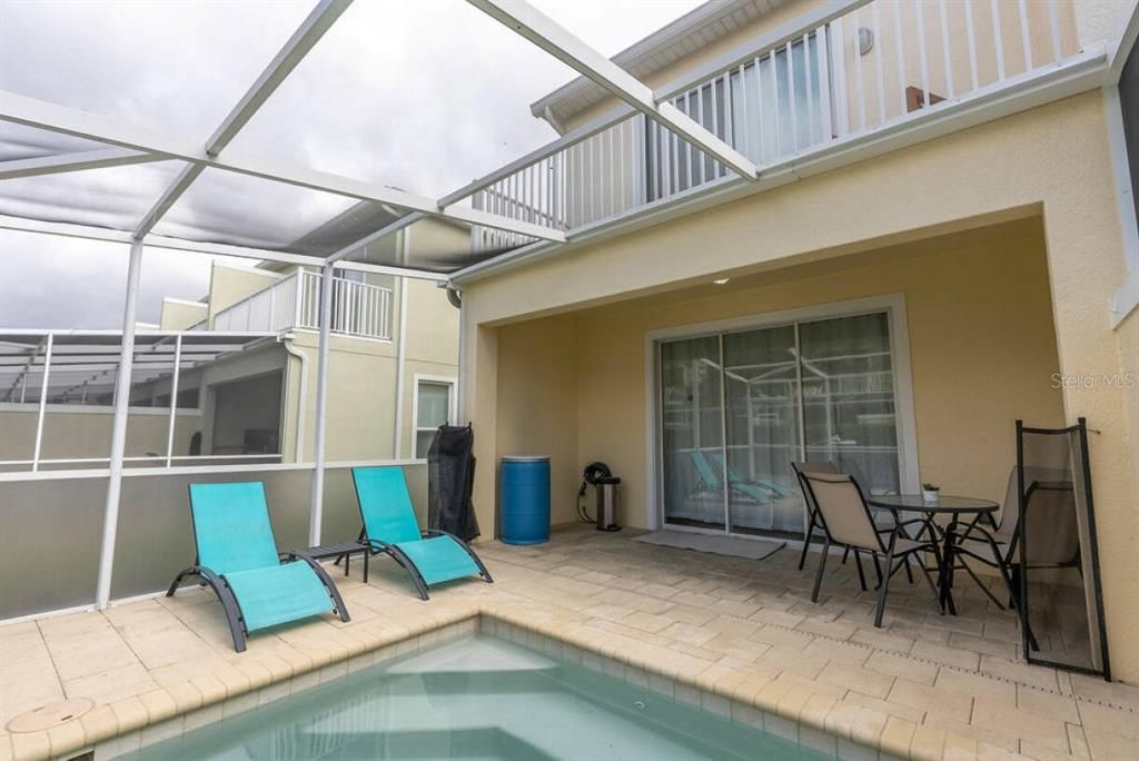 For Rent: $2,500 (3 beds, 2 baths, 1512 Square Feet)