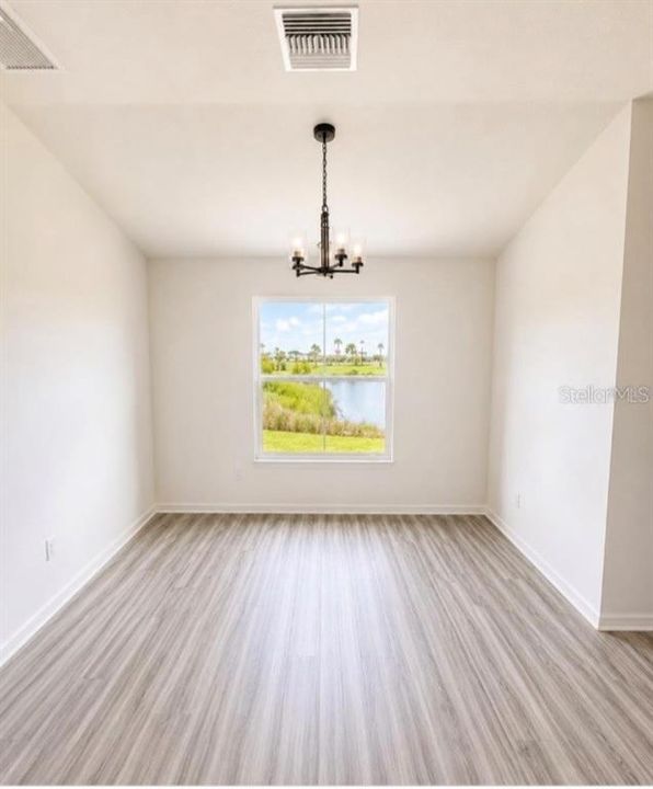 For Rent: $2,550 (3 beds, 2 baths, 1487 Square Feet)
