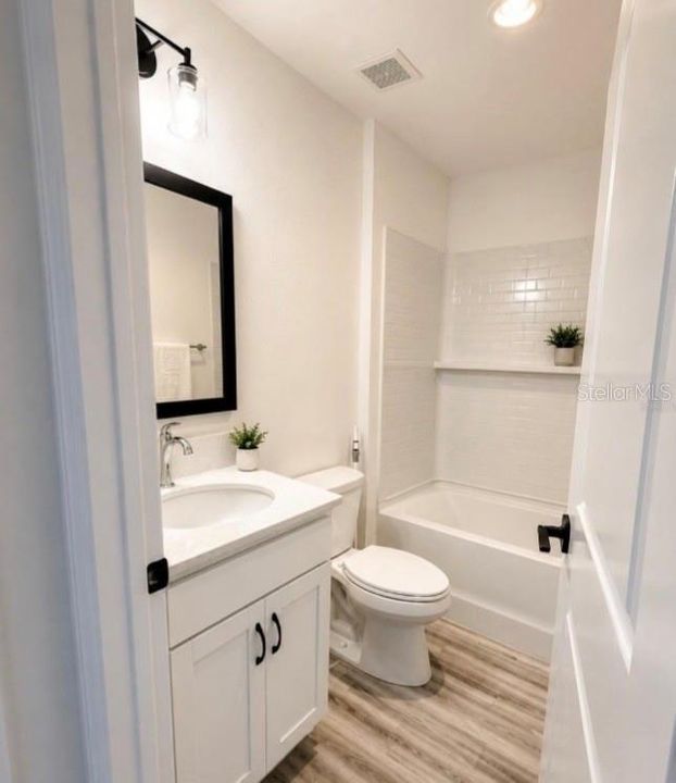 For Rent: $2,550 (3 beds, 2 baths, 1487 Square Feet)