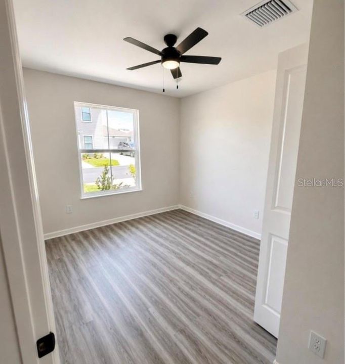 For Rent: $2,550 (3 beds, 2 baths, 1487 Square Feet)