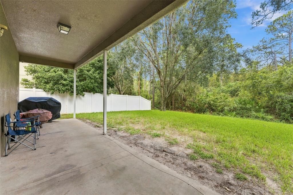 For Sale: $325,000 (6 beds, 3 baths, 2992 Square Feet)