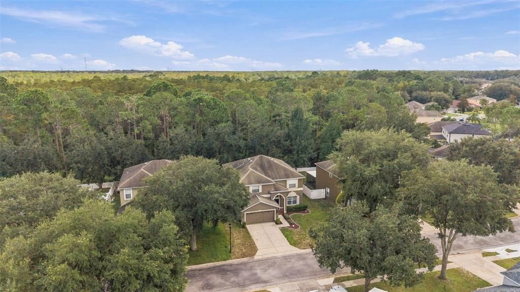 For Sale: $325,000 (6 beds, 3 baths, 2992 Square Feet)