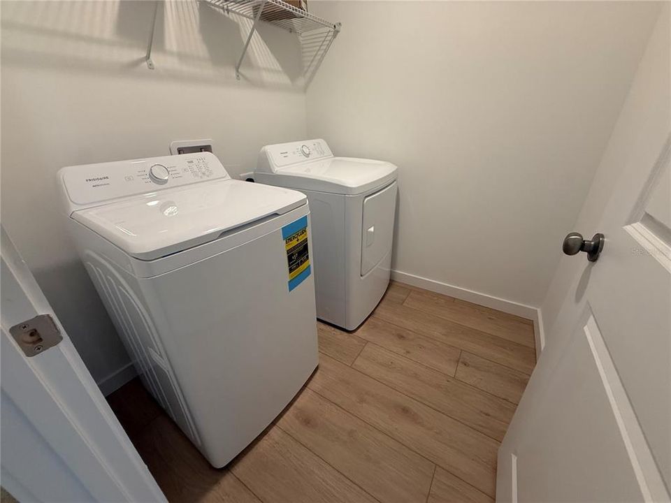 En Renta: $2,150 (3 camas, 2 baños, 1823 Pies cuadrados)