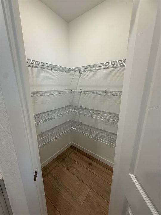 En Renta: $2,150 (3 camas, 2 baños, 1823 Pies cuadrados)
