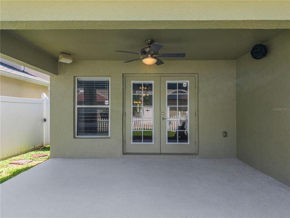 For Rent: $2,750 (3 beds, 2 baths, 1884 Square Feet)