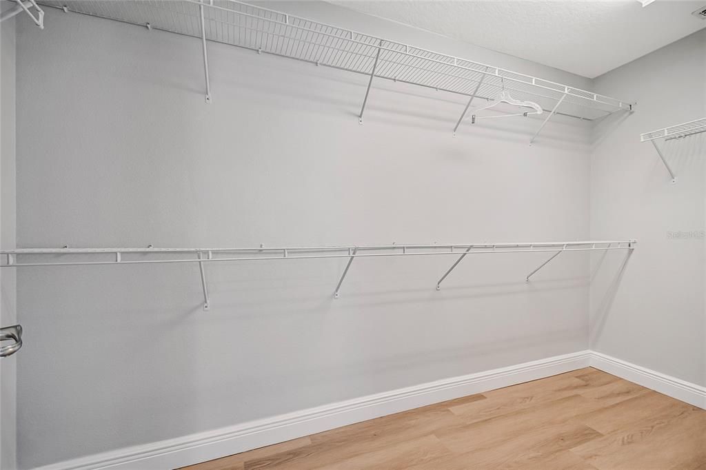 For Rent: $2,750 (3 beds, 2 baths, 1884 Square Feet)