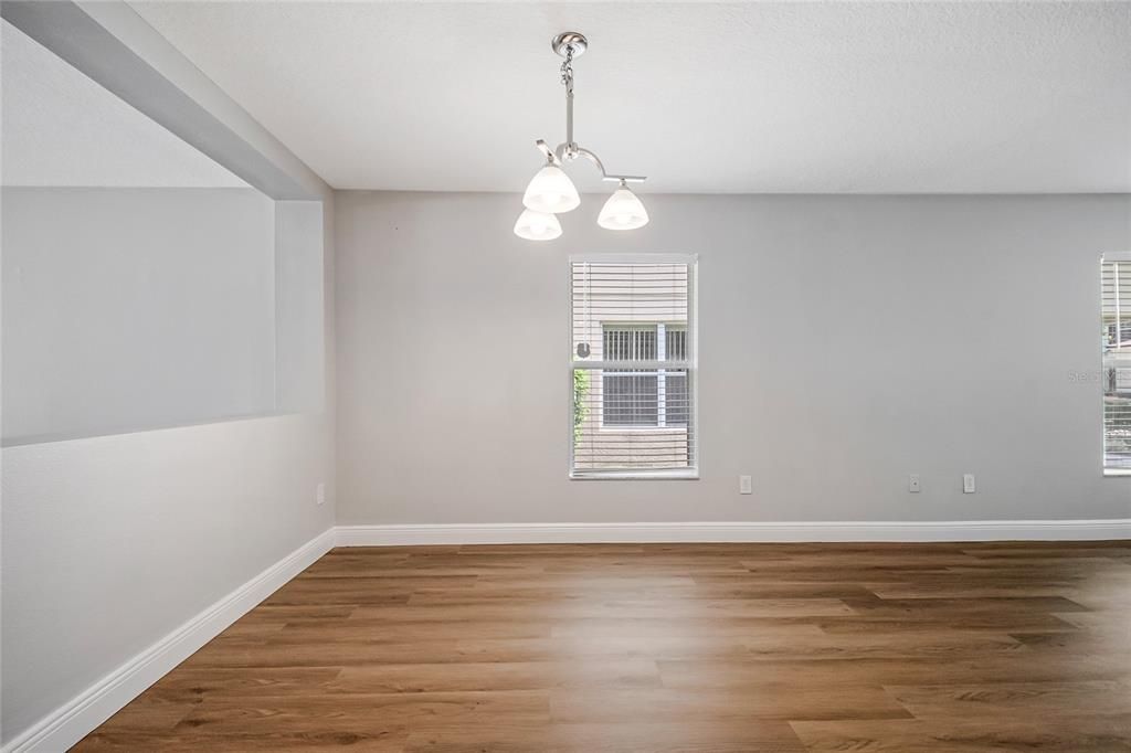 For Rent: $2,750 (3 beds, 2 baths, 1884 Square Feet)