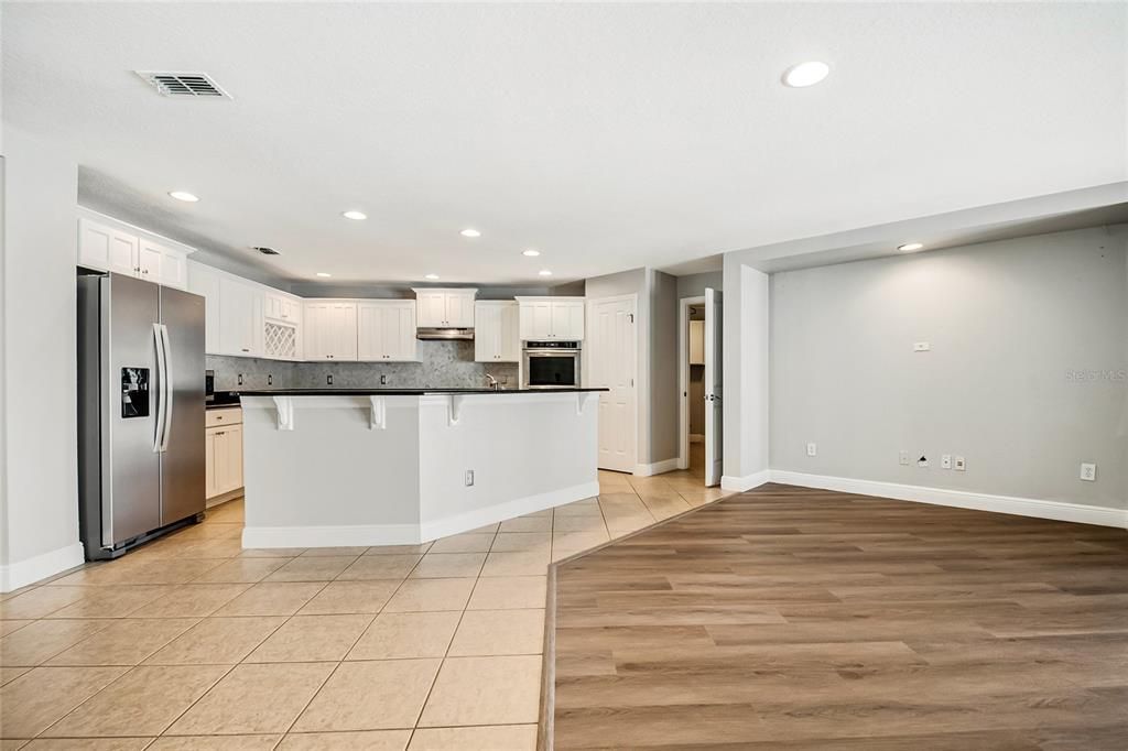 For Rent: $2,750 (3 beds, 2 baths, 1884 Square Feet)