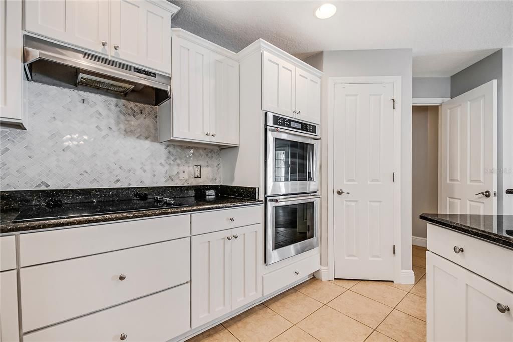 For Rent: $2,750 (3 beds, 2 baths, 1884 Square Feet)