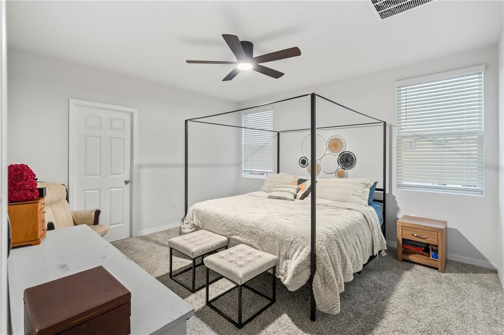 For Sale: $375,000 (3 beds, 2 baths, 1680 Square Feet)