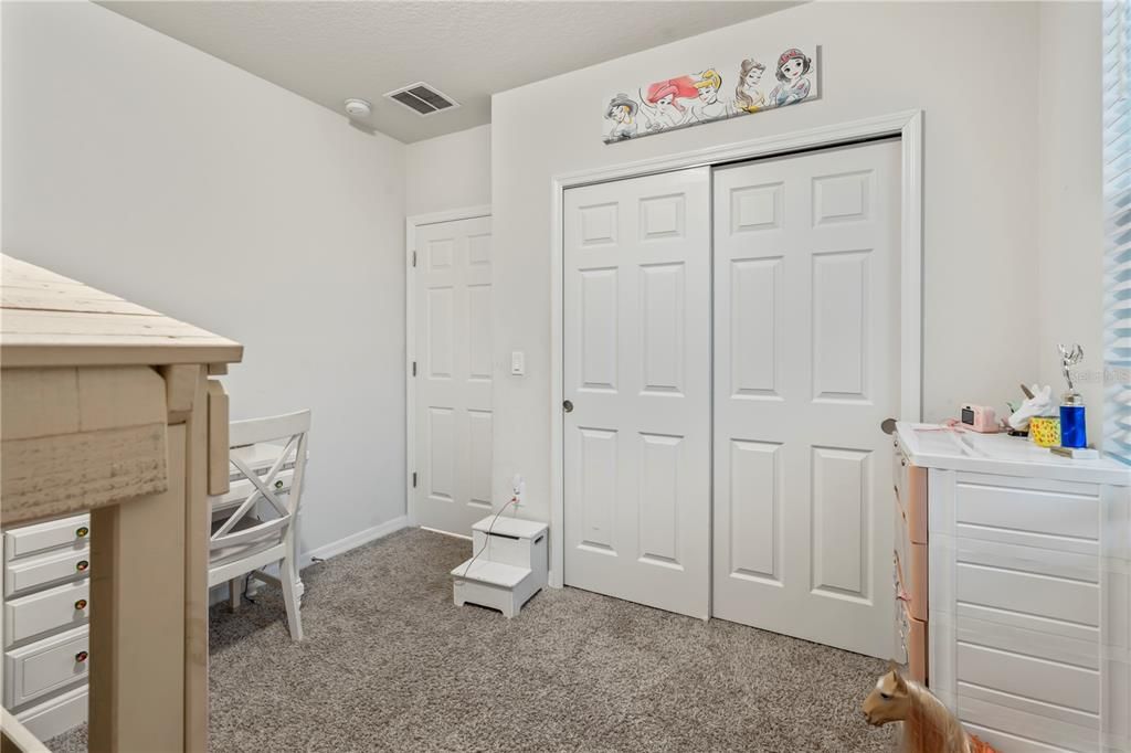For Sale: $375,000 (3 beds, 2 baths, 1680 Square Feet)