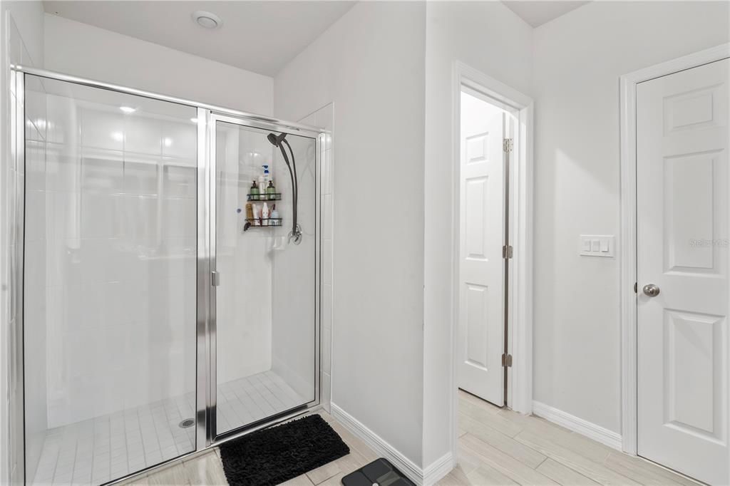 For Sale: $375,000 (3 beds, 2 baths, 1680 Square Feet)