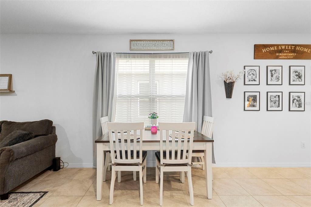 For Sale: $299,900 (3 beds, 2 baths, 1617 Square Feet)
