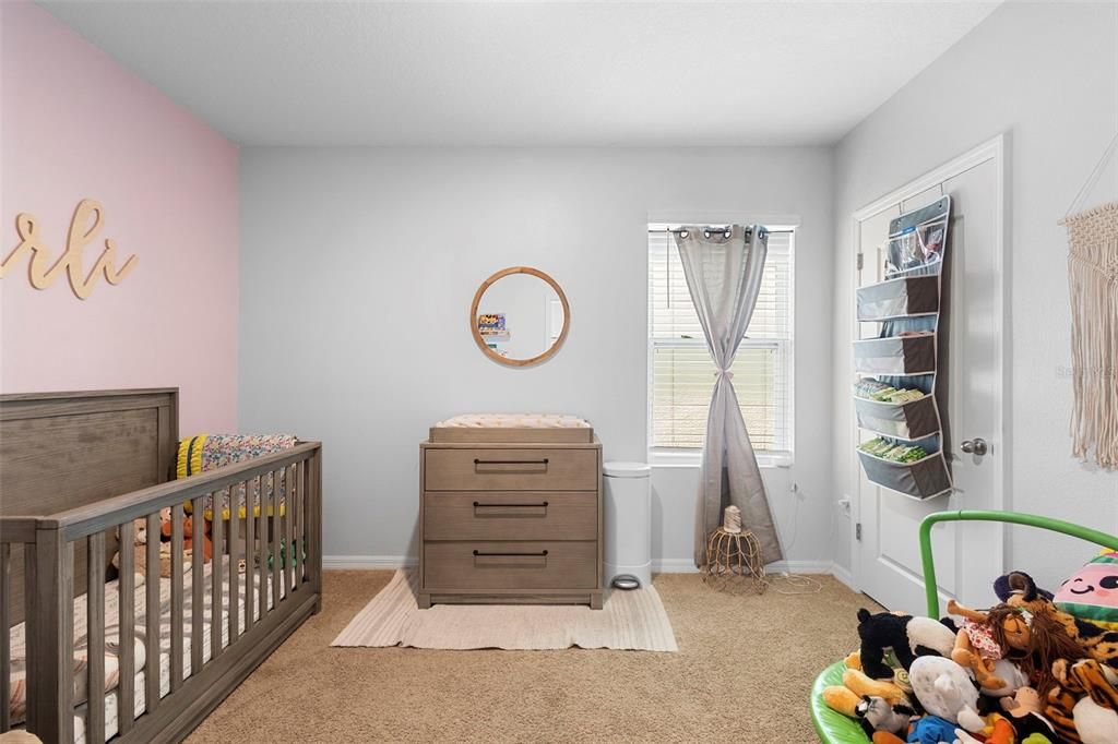 For Sale: $299,900 (3 beds, 2 baths, 1617 Square Feet)