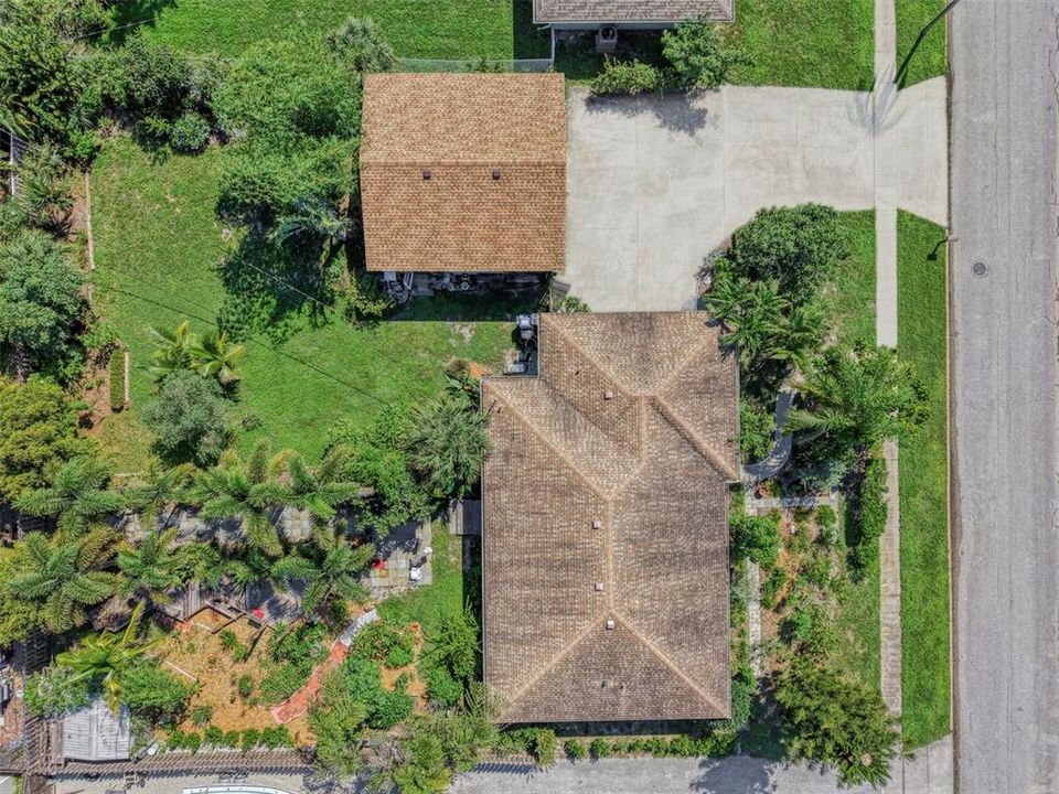 For Sale: $395,000 (2 beds, 1 baths, 1248 Square Feet)