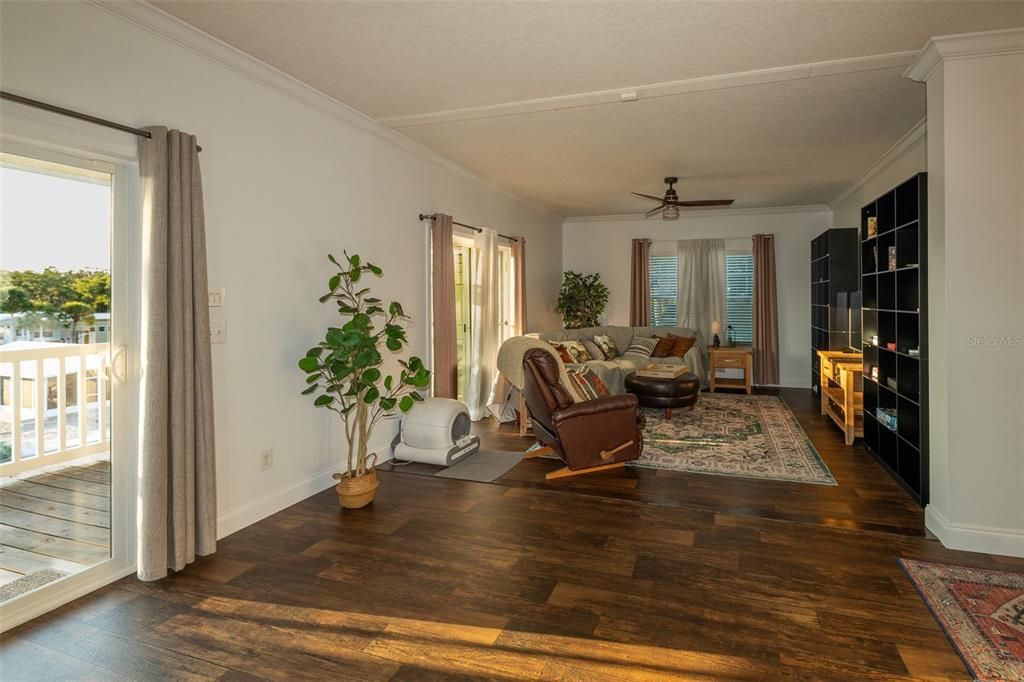 For Sale: $700,000 (3 beds, 2 baths, 2160 Square Feet)