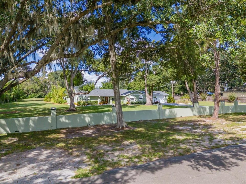 For Sale: $1,250,000 (4 beds, 4 baths, 1900 Square Feet)