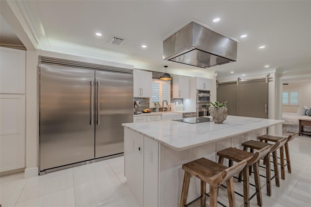 For Sale: $1,250,000 (4 beds, 4 baths, 1900 Square Feet)