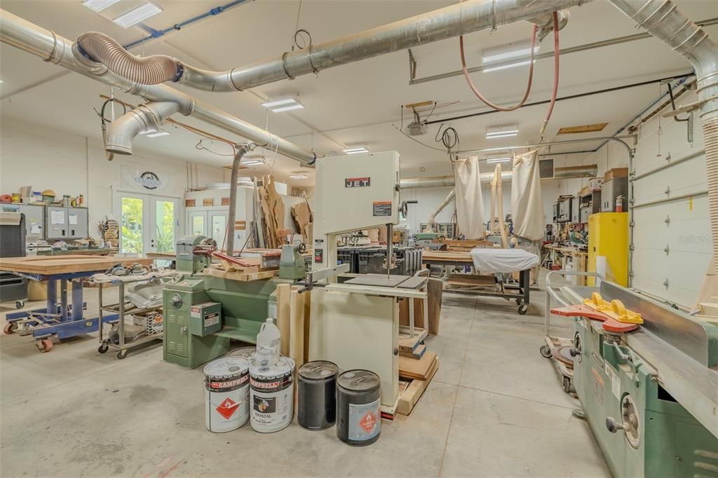 For Sale: $1,250,000 (4 beds, 4 baths, 1900 Square Feet)