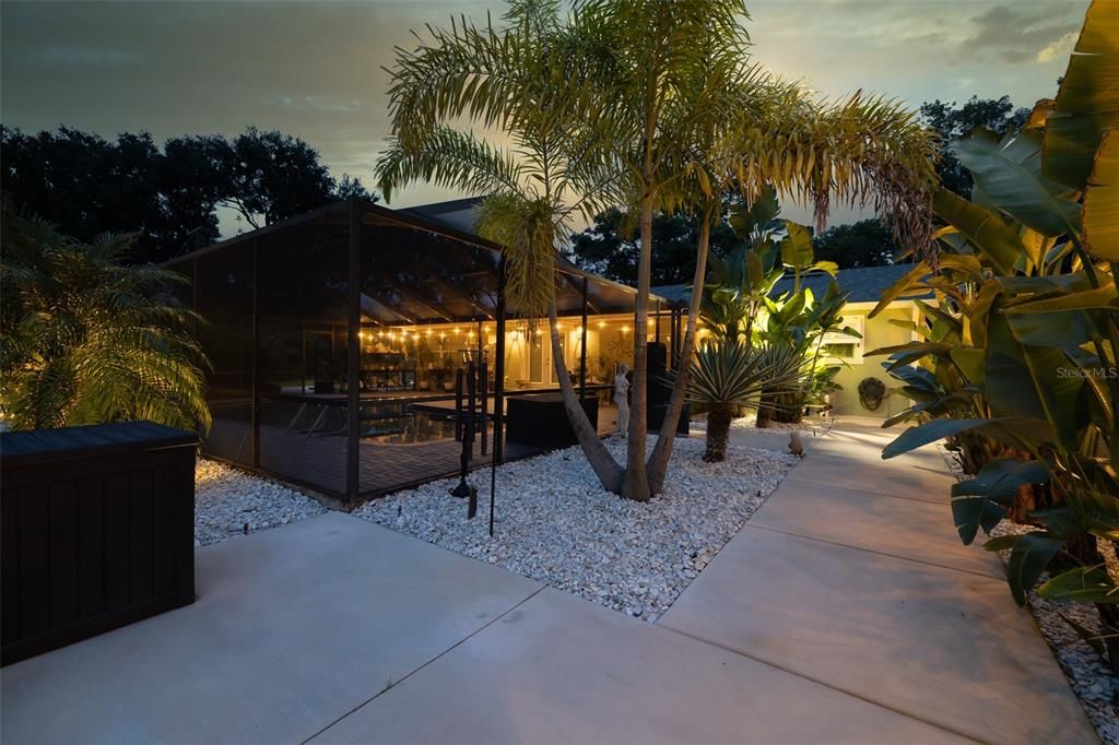 For Sale: $1,250,000 (4 beds, 4 baths, 1900 Square Feet)