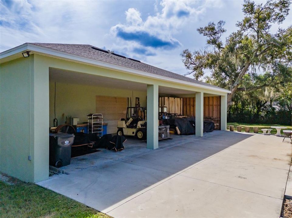 For Sale: $1,250,000 (4 beds, 4 baths, 1900 Square Feet)