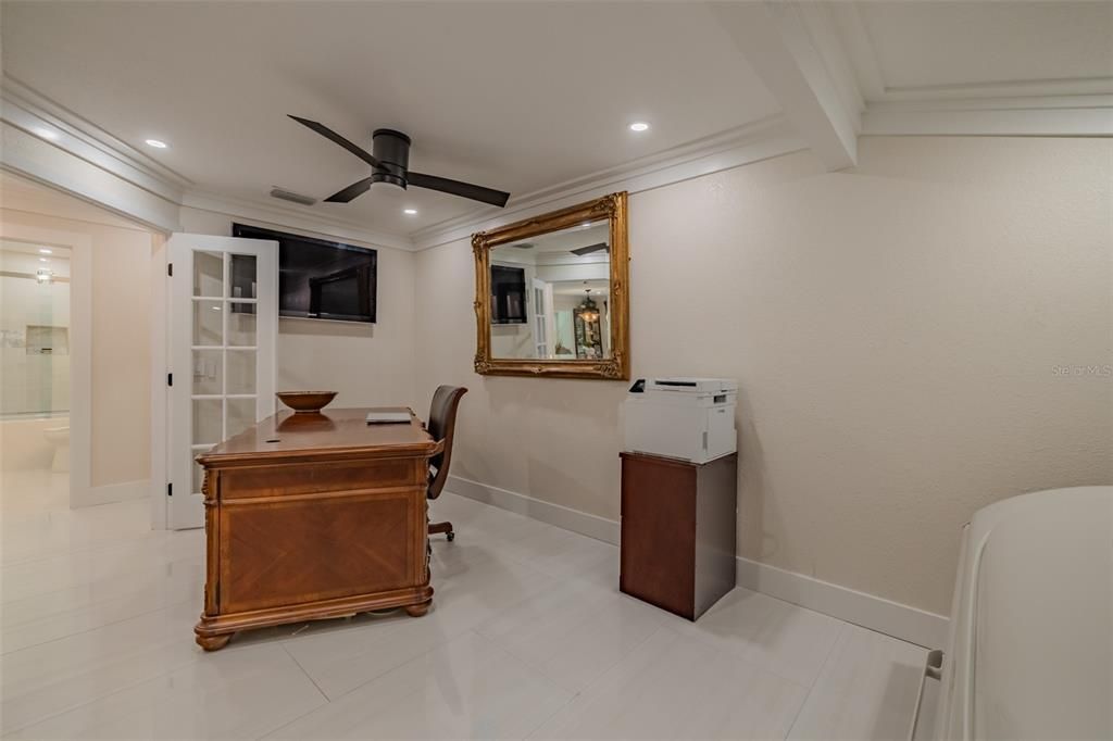 For Sale: $1,250,000 (4 beds, 4 baths, 1900 Square Feet)