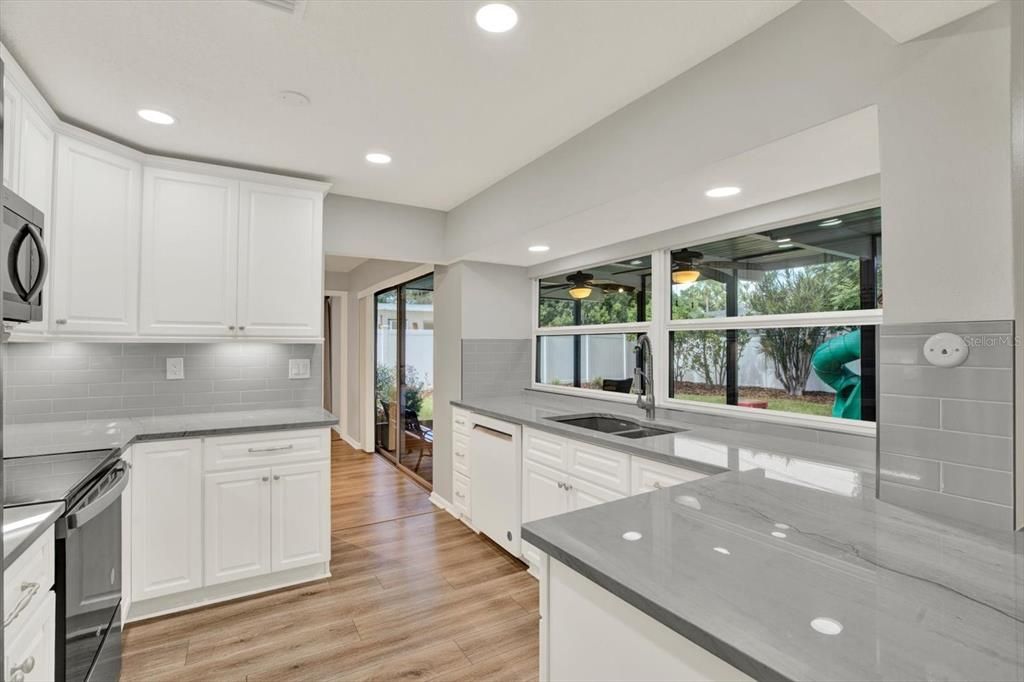En Venta: $490,000 (4 camas, 2 baños, 1781 Pies cuadrados)