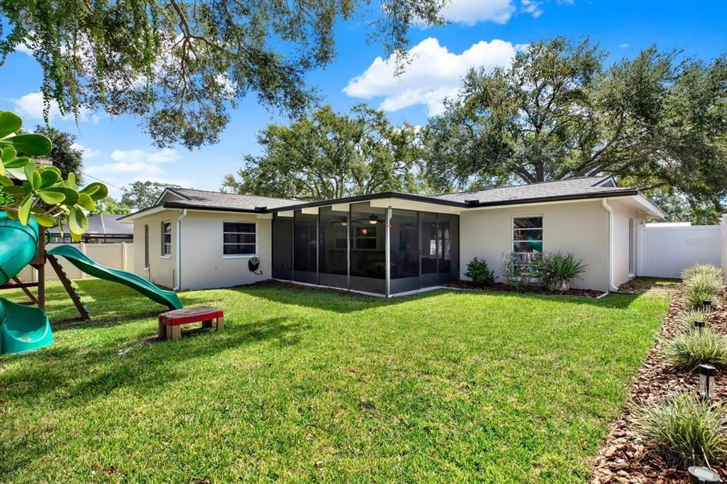 En Venta: $490,000 (4 camas, 2 baños, 1781 Pies cuadrados)