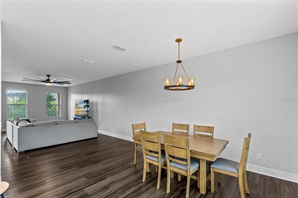 For Rent: $2,950 (4 beds, 3 baths, 2242 Square Feet)