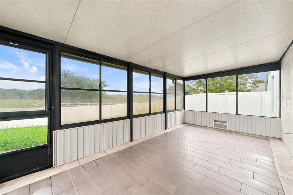 На продажу: $339,000 (3 спален, 2 ванн, 1752 Квадратных фут)
