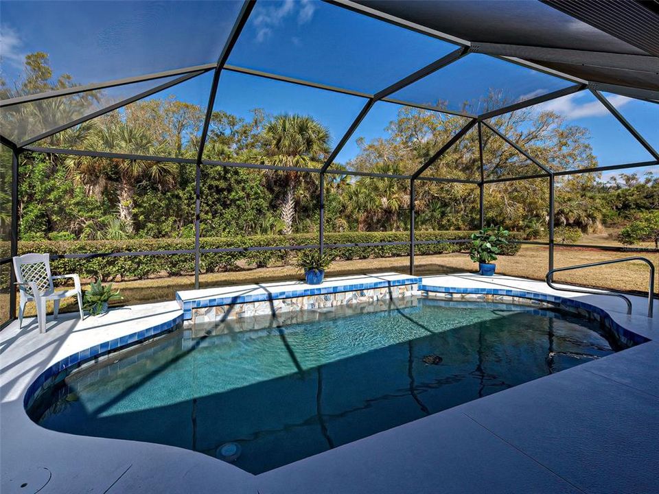 Active With Contract: $439,000 (2 beds, 2 baths, 1467 Square Feet)